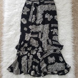 Bogato international long black skirt